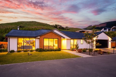 6 Mansfield Way, Stoke, Nelson