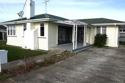 2 Julian Street, Redwoodtown, Blenheim