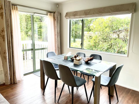 2/6 Seaview Avenue, Northcote, Auckland