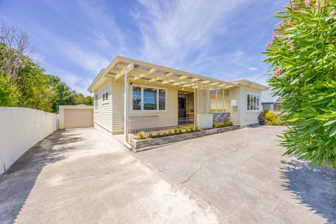 5B Wellington Road, Waipukurau, Waipukurau
