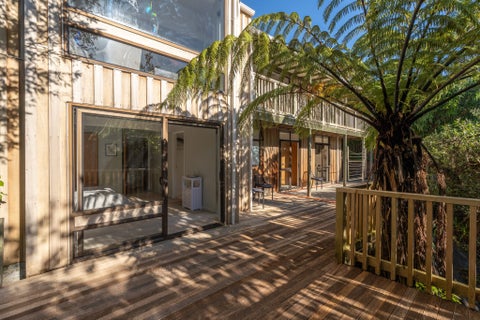 37 Greyfriars Crescent, Tawa, Wellington