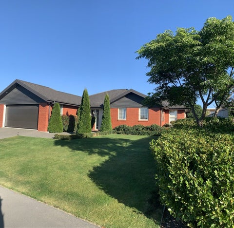 74 Liffey Springs Drive, Lincoln, Lincoln