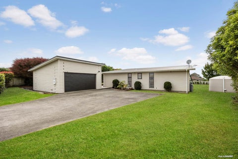 18 Omana Avenue, Helensville