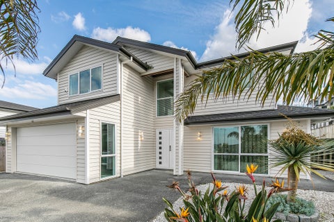 15 Syrah Crescent, Ranui, Auckland