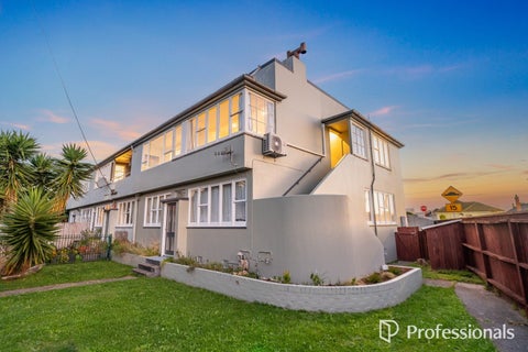 4/100 Adelaide Street, Petone, Lower Hutt