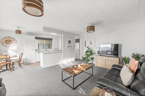 2/183 Guppy Road, Taradale, Napier