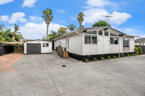 10 Montmere Avenue, Te Atatu Peninsula, Auckland