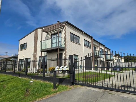 4A Kelman Road, Kelston, Auckland