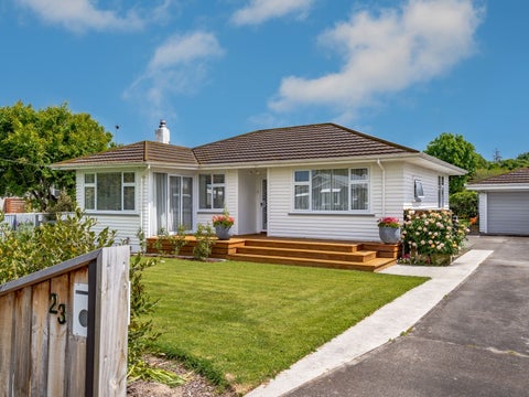 23 Cambridge Terrace, Masterton