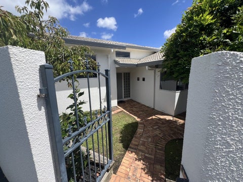 17A Beach Road, Manly, Whangaparaoa