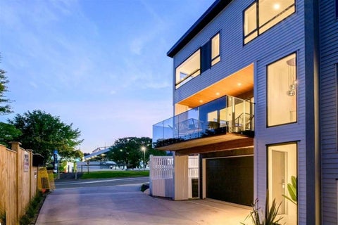 74A Bentley Avenue, Glenfield, Auckland