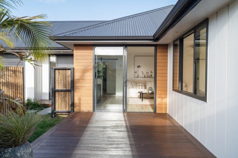 8 Huanui Close, Papamoa Beach, Papamoa