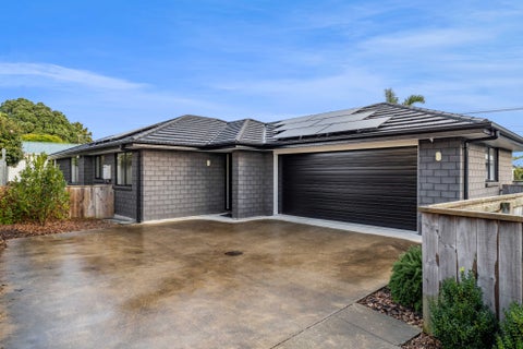 2/1 Roto Street, Westown, New Plymouth