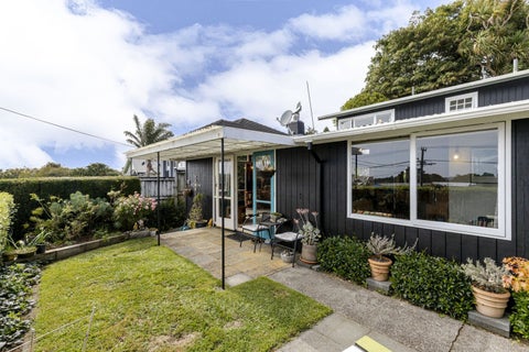 189 Tukapa Street, Westown, New Plymouth