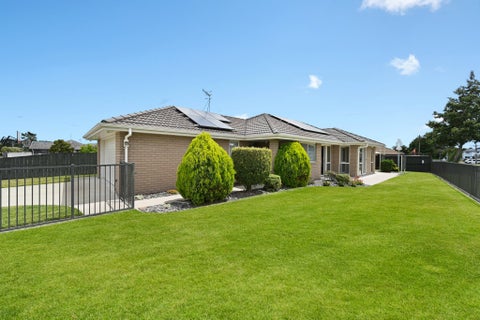 2 Astor Avenue, Dinsdale, Hamilton