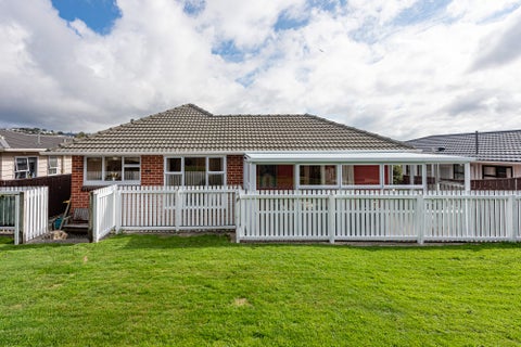 18 Oswald Crescent, Paparangi, Wellington