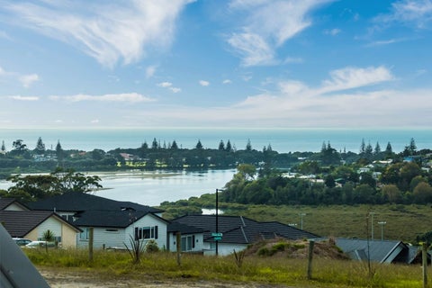 85 Manuel Road, Silverdale, Silverdale