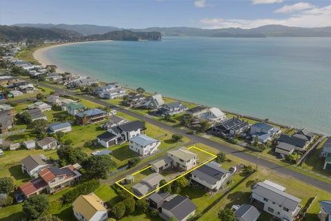 172 Captain Cook Road, Cooks Beach, Whitianga