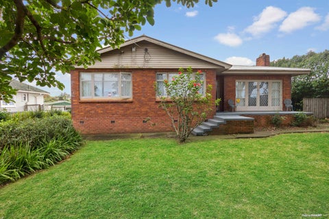 15 Fruitvale Road, New Lynn, Auckland