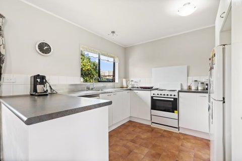 2/8 Laurie Avenue, Papakura, Papakura