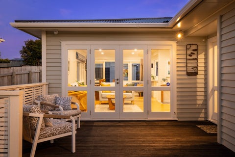 38 Gray Avenue, Paraparaumu Beach, Paraparaumu