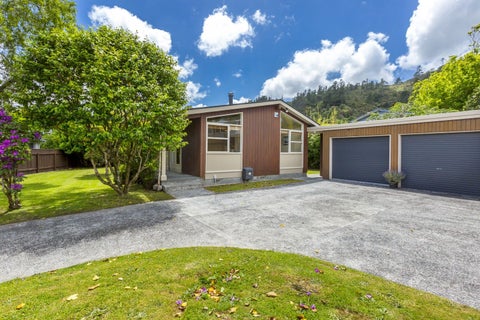 27 Tanekaha Street, Stokes Valley, Lower Hutt