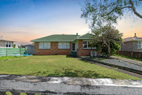 13 Albion Place, Papakura, Papakura