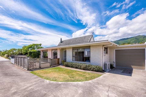 6 Tawa Street, Waikanae, Waikanae