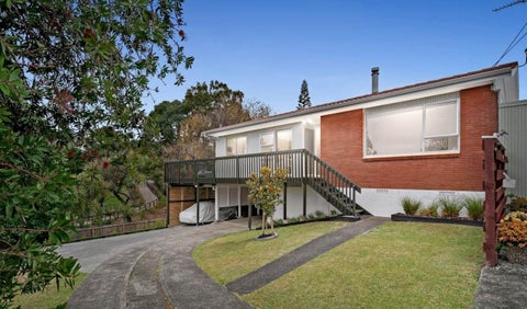 2/28 Scarlock Avenue, Browns Bay, Auckland