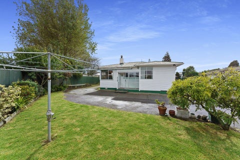 16 Rimu Street, Otaki