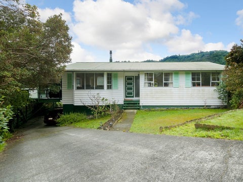 31 Ngahere Street, Stokes Valley, Lower Hutt