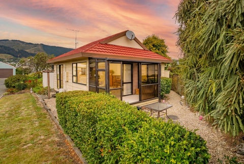 7 Birchwood Grove, Richmond, Richmond