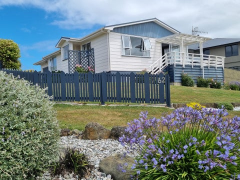 62 Rocks Highway, Riverton