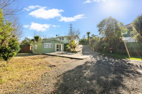 18 Amsterdam Place, Avondale, Auckland