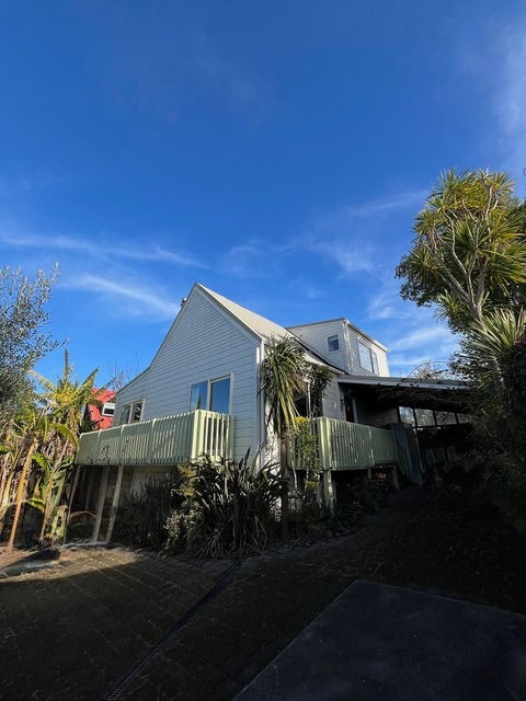44A Kiwi Road, Point Chevalier, Auckland