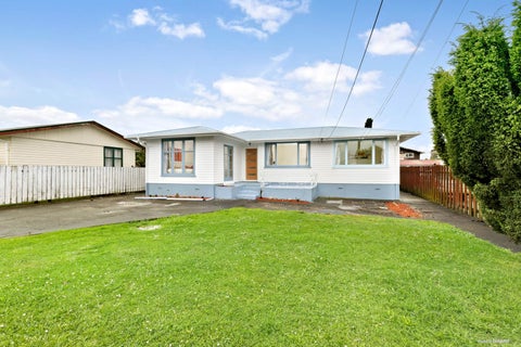41 Cobham Crescent, Kelston, Auckland