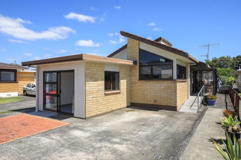 312 Queen Sh25 Street, THAMES, Thames