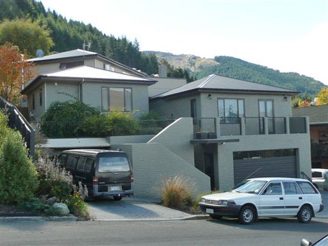 7 Lochy Road, Fernhill, Queenstown