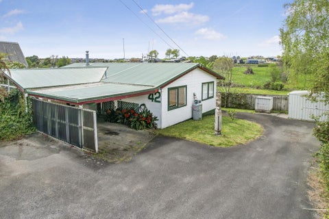 42 Acacia Crescent, Glenview, Hamilton