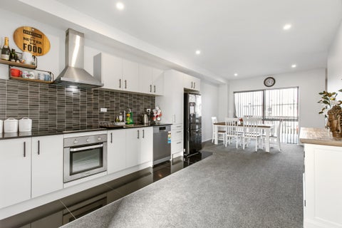 39/11 Ray Small Drive, Papakura, Auckland