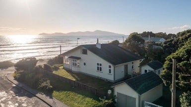 82 The Parade, Paekakariki, Paekakariki