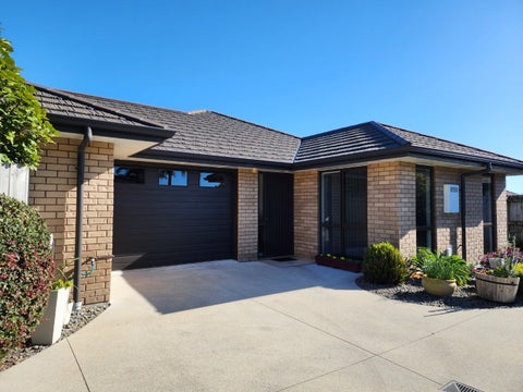 21 Rainey Crescent, Papamoa Beach, Papamoa