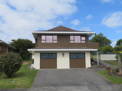 10 Lexington Drive, Botany Downs, Auckland