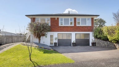 26B Upland Street, Brookfield, Tauranga