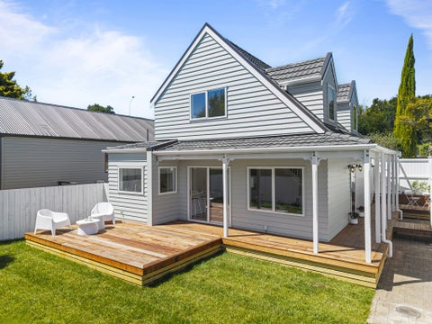 1/31 Oteha Valley Road, Northcross, Auckland
