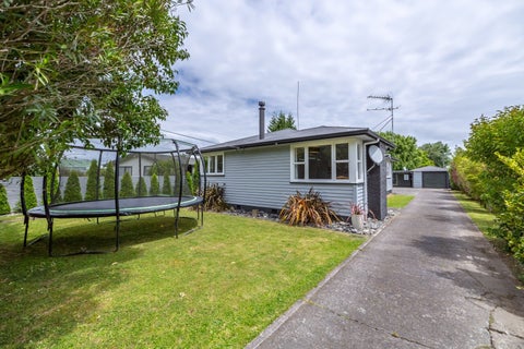 21 Brooklyn Road, Carterton