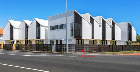 5/168 Rosebank Road, Avondale, Auckland