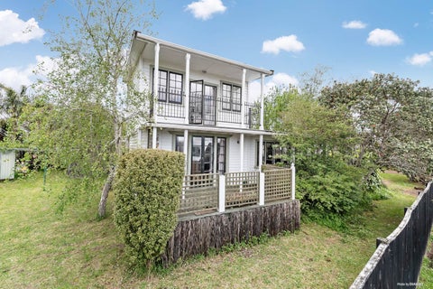 11A Greenhithe Road, Greenhithe, Auckland