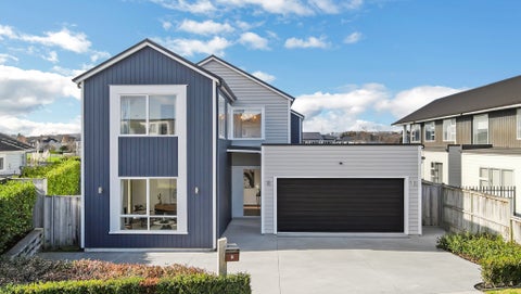 14 Edgewater Drive, Karaka, Papakura
