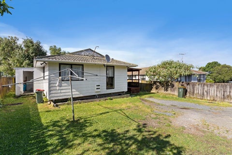 2/158 Finlayson Avenue, Clendon Park, Auckland